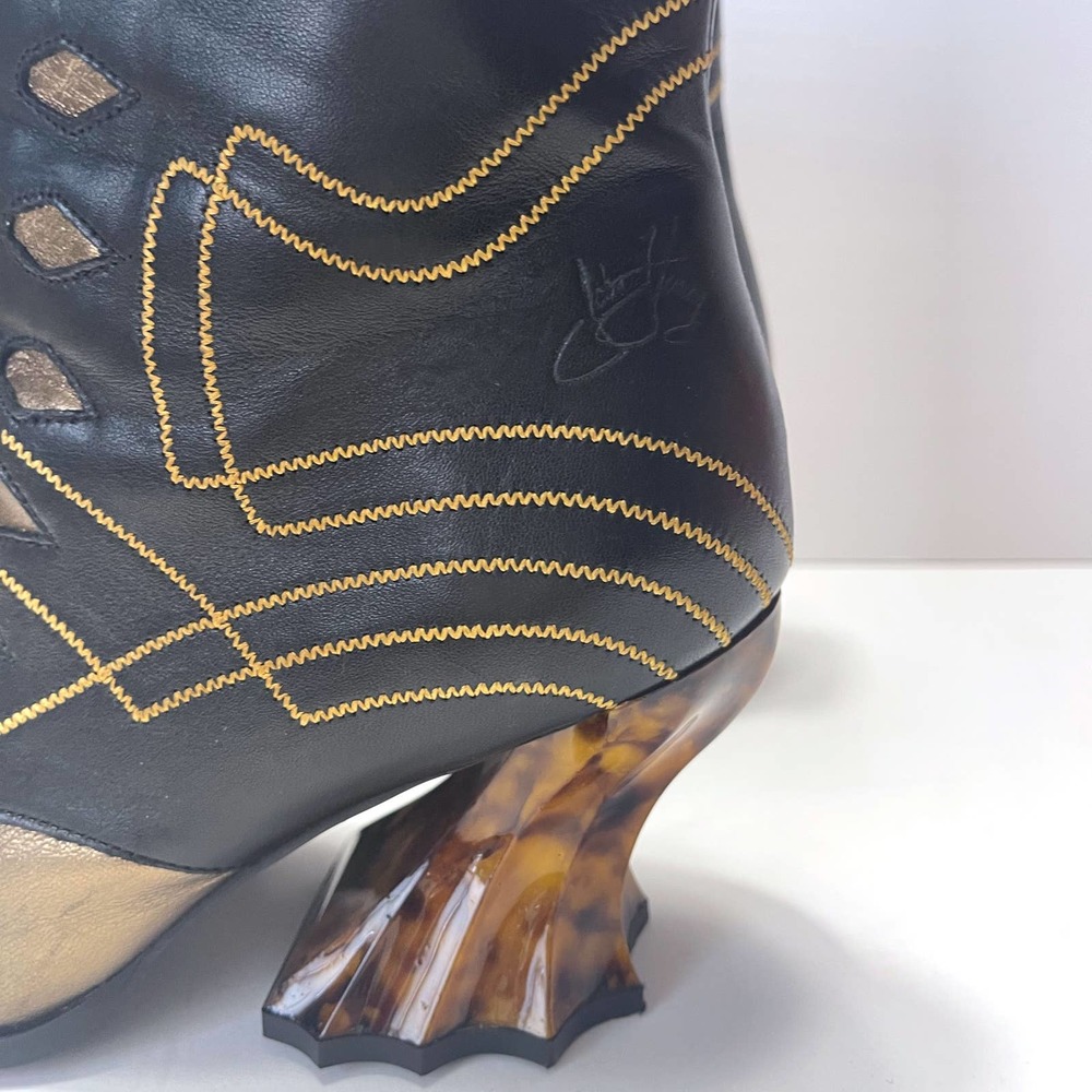 JOHN FLUEVOG Deliverance Brit Regal Ankle Boots in Bronze Size 7.5 - Picture 9 of 16